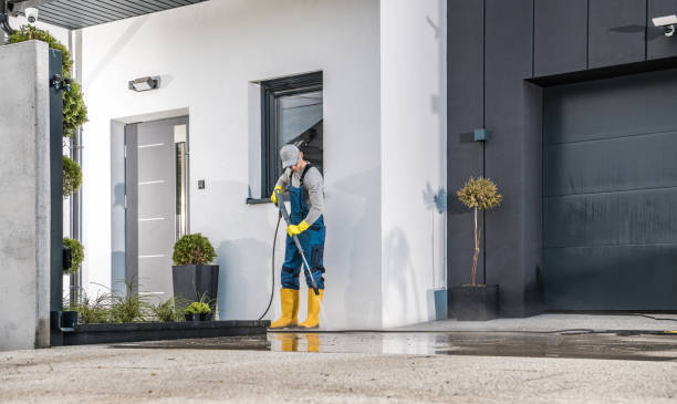 Best Rust Removal  in Deerfield, WI